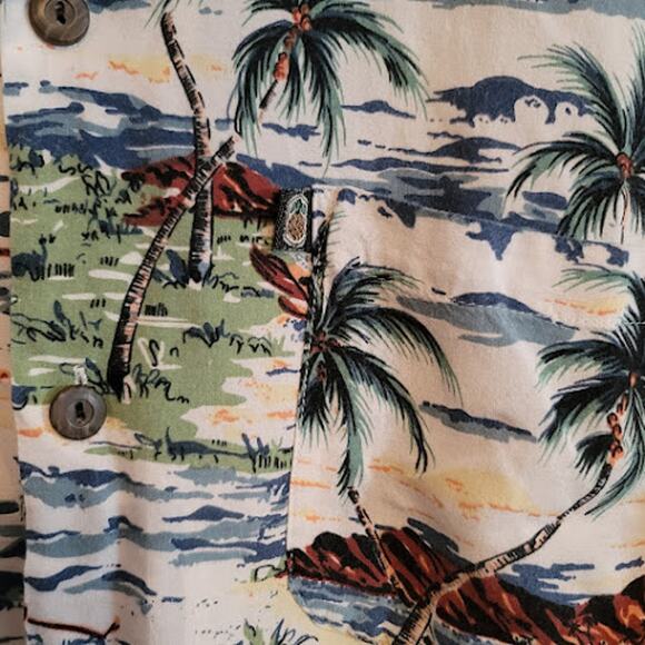 Pineapple Connections- Hawaiian palm tree button up shirt- size large - Picture 4 of 6